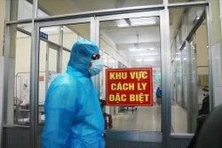 Dịch COVID-19: Thêm 3 ca dương tính với SARS-CoV-2, Hà Nội khẩn trương truy vết