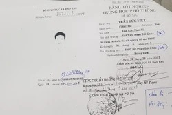 Bằng tốt nghiệp giả của ông Trần Đức Việt, Bí thư Đảng ủy, Chủ tịch UBND xã Pờ Tó, huyện Ia Pa, tỉnh Gia Lai. Nguồn: Vov.vn