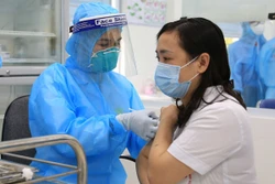 Dịch COVID-19: Sáng 13/3 không ghi nhận ca mắc mới; đã có 5.248 người được tiêm vaccine phòng bệnh