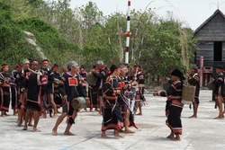 lễ hội cầu mưa Yang Pơ tao Apui và hội thi văn hóa thể thao các dân tộc thiểu số huyện lần thứ XIV năm 2023 tại tỉnh Gia Lai. Ảnh: Hồng Điệp - TTXVN