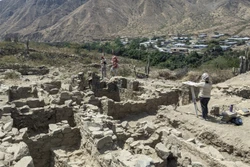 Phát hiện địa điểm thờ cúng tổ tiên thời tiền Inca ở Peru