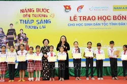 Trao Giải thưởng Vừ A Dính năm 2019