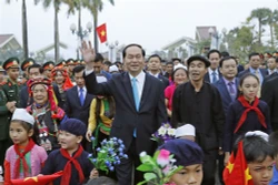 Chủ tịch nước Trần Đại Quang dự ngày hội "Sắc Xuân trên mọi miền Tổ quốc"