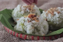 Xôi khúc, quà ngon buổi sáng