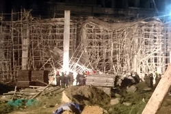 Đà Nẵng: Sập giàn giáo tại tòa nhà cao tầng, làm 4 người bị thương