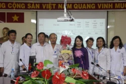 Bộ trưởng Bộ Y tế thăm, chúc Tết các bệnh viện tại Thành phố Hồ Chí Minh