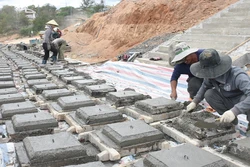 Kon Tum yêu cầu đẩy nhanh giải ngân vốn đầu tư công