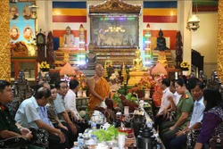 Lãnh đạo tỉnh Bạc Liêu thăm, chúc Tết cổ truyền Chôl Chnăm Thmây của đồng bào Khmer