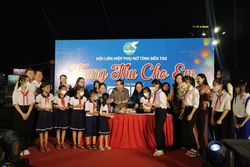 Bến Tre tổ chức vui Tết Trung thu với trẻ em có hoàn cảnh khó khăn