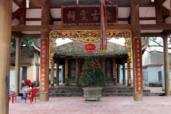 Không gian Đám Hát, đình Đụn (biểu tượng kho lương thời nhà Trần) tại thôn Quả Linh, xã Thành Lợi, huyện Vụ Bản, tỉnh Nam Định. Ảnh: Nguyễn Lành - TTXVN