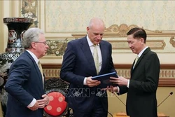 Doanh nghiệp Thụy Sỹ tìm cơ hội hợp tác với Thành phố Hồ Chí Minh trong lĩnh vực đô thị thông minh