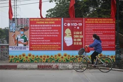 Hà Nội tiếp tục thực hiện giãn cách xã hội ít nhất đến ngày 22/4