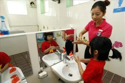 Hà Nội tập trung ngăn chặn nguy cơ bùng phát bệnh sởi và tay chân miệng