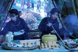 Tự hào về truyền thống dựng nước và giữ nước, tạo nên sức mạnh của dân tộc