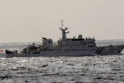 Tàu Trung Quốc trang bị nhiều súng vào Senkaku