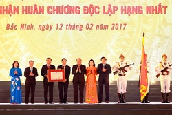 Thủ tướng Nguyễn Xuân Phúc thăm, làm việc và dự Lễ Kỷ niệm 185 năm thành lập và 20 năm tái lập tỉnh Bắc Ninh