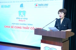 Chương trình "Chia sẻ cùng thầy cô" năm 2022: Tuyên dương 70 giáo viên giàu sáng kiến và thành tích trong đào tạo mũi nhọn