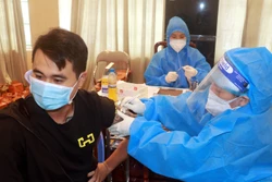 Dịch COVID-19: Ngày 11/7, số mắc mới tăng nhẹ, gần 235.765.000 liều vaccine COVID-19 đã được tiêm