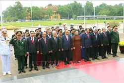 Lãnh đạo Đảng, Nhà nước vào Lăng viếng Chủ tịch Hồ Chí Minh nhân kỷ niệm 74 năm Quốc khánh 2/9