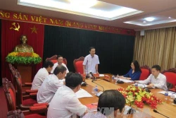 Trưởng ban Tuyên giáo Trung ương Võ Văn Thưởng làm việc với Ban Thường vụ Tỉnh ủy Hòa Bình