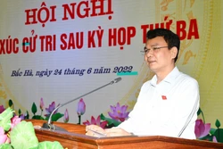 Đồng chí Đặng Xuân Phong, Ủy viên Ban Chấp hành Trung ương Đảng, Bí thư Tỉnh ủy, Trưởng đoàn đại biểu Quốc hội tỉnh Lào Cai phát biểu tại Hội nghị. Ảnh: Quốc Khánh - TTXVN