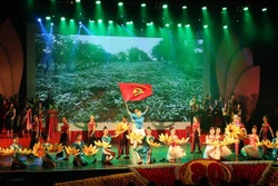 Đồng chí Phạm Minh Chính dự Lễ kỷ niệm 80 năm Ngày thành lập Đảng bộ tỉnh Đắk Lắk