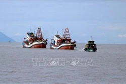 Hỗ trợ khắc phục sự cố trên biển đối với tàu cá và người lao động
