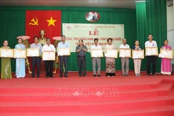 Phong tặng, truy tặng danh hiệu "Bà mẹ Việt Nam Anh hùng" cho 54 Mẹ ở Trà Vinh