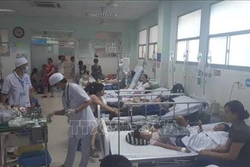 Thành phố Hồ Chí Minh: 30 trẻ em nhập viện nghi ngộ độc thực phẩm 