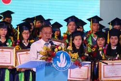 Thành phố Hồ Chí Minh: Vinh danh 78 thủ khoa lần thứ 5 năm 2018