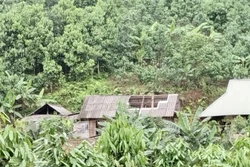 Yên Bái: Một người mất tích, nhiều nhà dân bị thiệt hại do dông lốc
