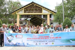 Đoàn Famtrip quốc tế tham quan, khảo sát du lịch Bến Tre