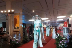 Tôn vinh vẻ đẹp hoa sen trong đời sống văn hóa Việt