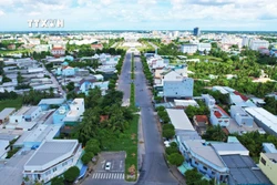 Đường Võ Văn Kiệt ở khóm 5, phường 1, thành phố Bạc Liêu, tỉnh Bạc Liêu. Ảnh: Chanh Đa-TTXVN