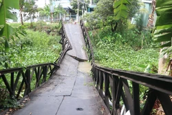 Đồng Tháp: Xe chở nước đá làm sập cầu Cái Tôm Trong