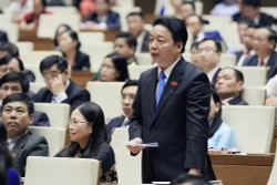 Bộ trưởng Bộ Tài nguyên và Môi trường khẳng định: Môi trường các khu vực biển thuộc 4 tỉnh Miền Trung đã cơ bản an toàn