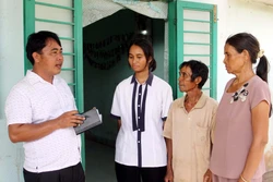 Trưởng thôn Ja Ghe Hoàng Thọ - Chỗ dựa tin cậy của đồng bào Raglai