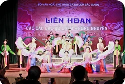 Một tiết mục biểu diễn tại Liên hoan. Ảnh: Đồng Thúy - TTXVN
