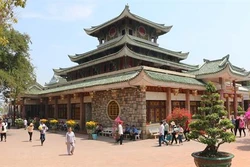 Khu Du lịch Quốc gia núi Sam và Khu Du lịch núi Cấm đón khách trở lại