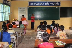 Sóc Trăng hỗ trợ kinh phí cho người dạy tiếng, chữ Khmer 