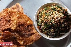 Rau nhót - món ăn dân dã của diêm dân xứ Nghệ