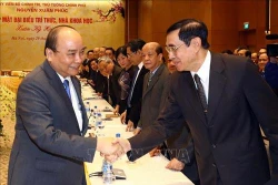 Thủ tướng Nguyễn Xuân Phúc gặp mặt, chúc Tết các đại biểu trí thức, nhà khoa học