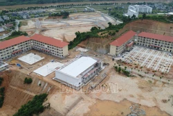 Thi công Dự án Trường Phổ thông Dân tộc nội trú tỉnh. Ảnh: laocai.gov.vn