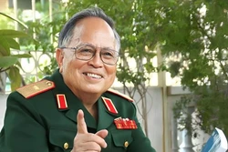 Thiếu tướng, nhà văn Hồ Phương. Ảnh tư liệu: TTXVN phát