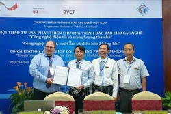 Tăng cường gắn kết giữa doanh nghiệp với cơ sở giáo dục nghề nghiệp