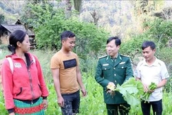 Bộ đội Biên phòng tham gia cấp ủy các xã biên giới (Bài 3)