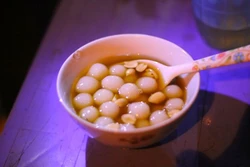 Lên Đồng Văn – Hà Giang thưởng thức thắng dền, lư khoải