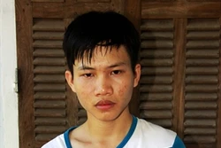 Học trò nghèo khuyết tật đoạt thủ khoa khối B