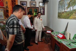Kỷ niệm 66 năm Ngày giải phóng Thủ đô: Khánh thành biển lưu niệm sự kiện cách mạng kháng chiến