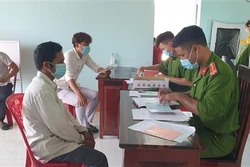 Công an Gia Lai vượt khó thực hiện cấp căn cước công dân cho người dân tộc thiểu số